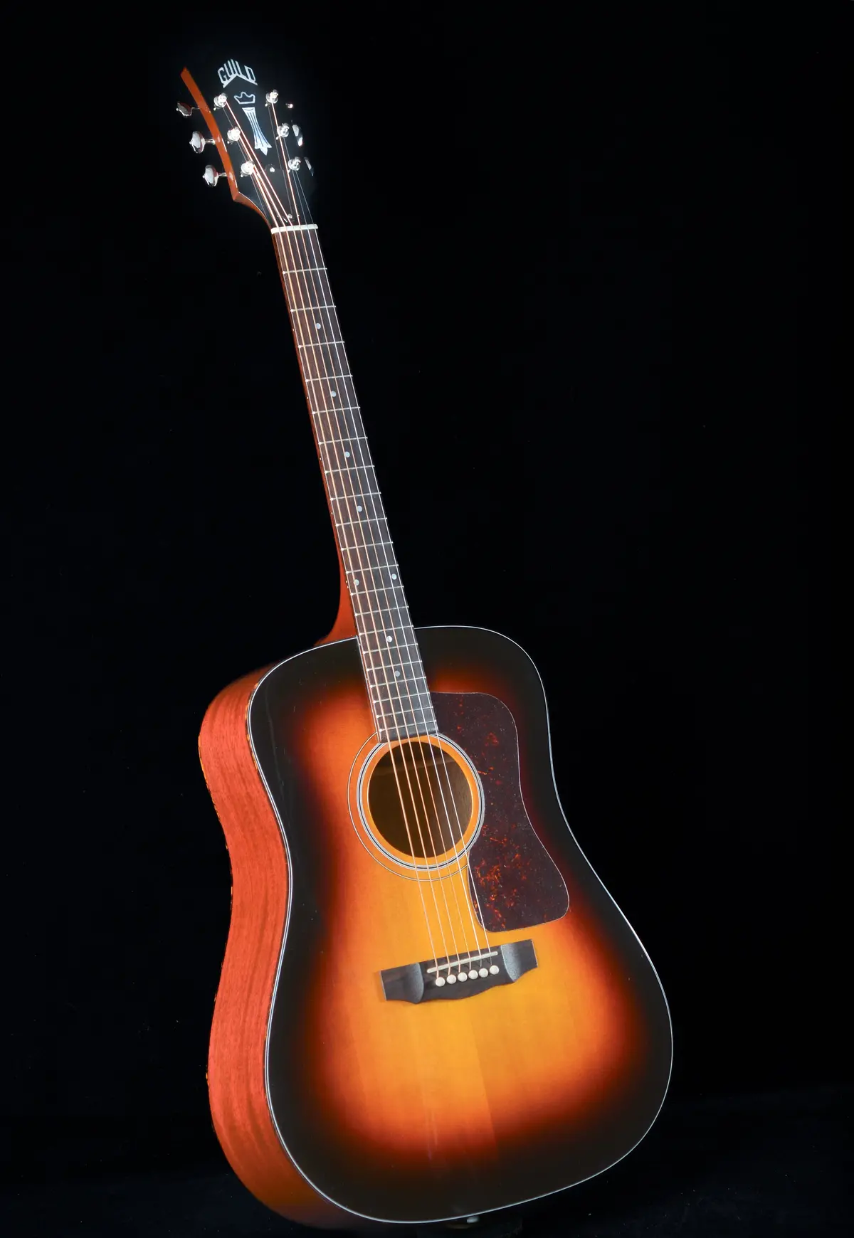 Guild Usa D-40 Traditional - Antique Sunburst 1
