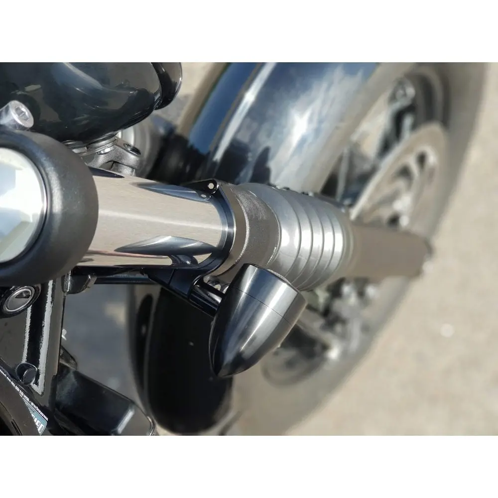 Motone 47Mm M8 Wrap Around Front Turn Signal Brackets 2