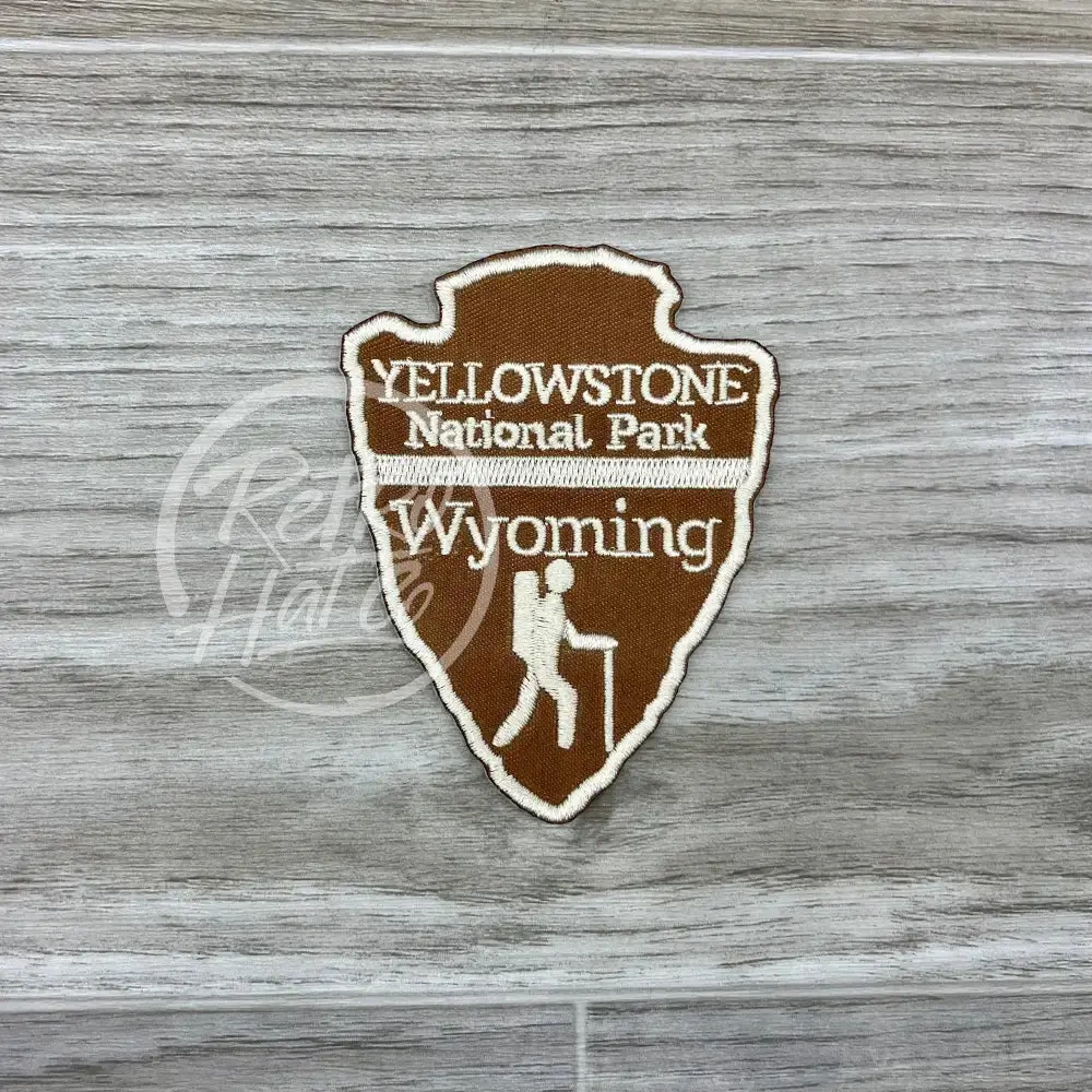 Yellowstone National Park (Arrowhead) 1